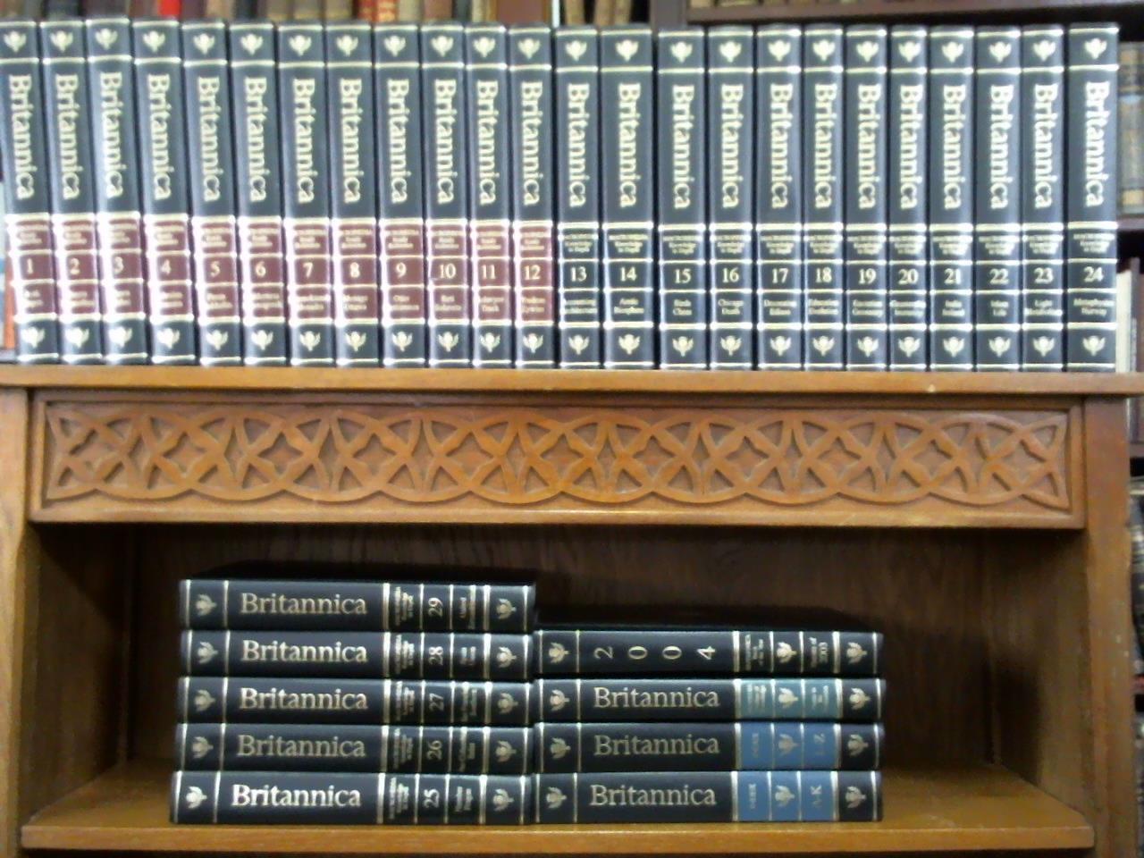 The New Encyclopedia Britannica. 33 Volumes