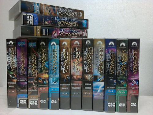 Star Trek Voyager. Aufbruch zu neuen Grenzen - Videosammlung, 15 verschiedene VHS-Kassetten