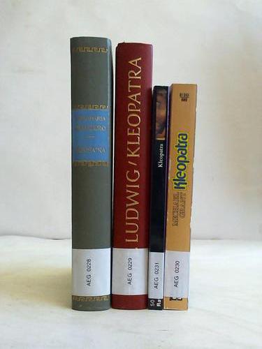 Kleopatra - Sammlung von 4 verschiedenen Bnden
