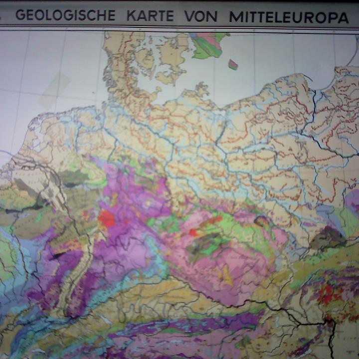 (Lernmitteltafel) - Westermann-Schulwandkarte - Geologische Karte von Mitteleuropa, Mastab 1:900.000