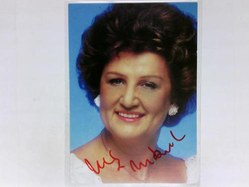 Nikuta, Marie-Luise (Sngerin) - Signierte Autogrammkarte