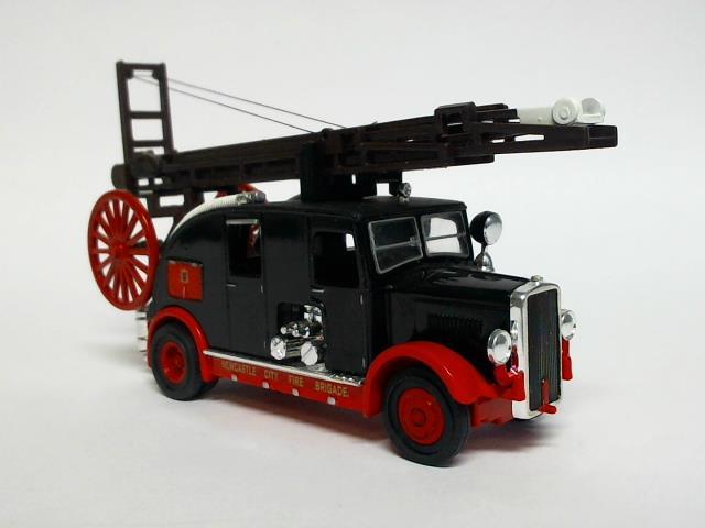 Del Prado Collection - Leyland FK 91939 - Newcastle City Fire Brigade, 1:43