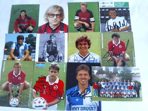 Schweizer Fuball - 12 verschiedene Autogrammkarten