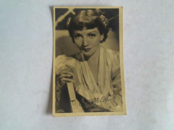 Colbert, Claudette (1903-1996) - Autogrammkarte mit aufgedruckter Signatur