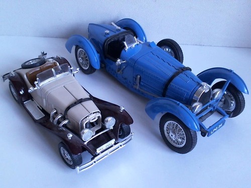 Modell-Autos - 2 Oldtimer
