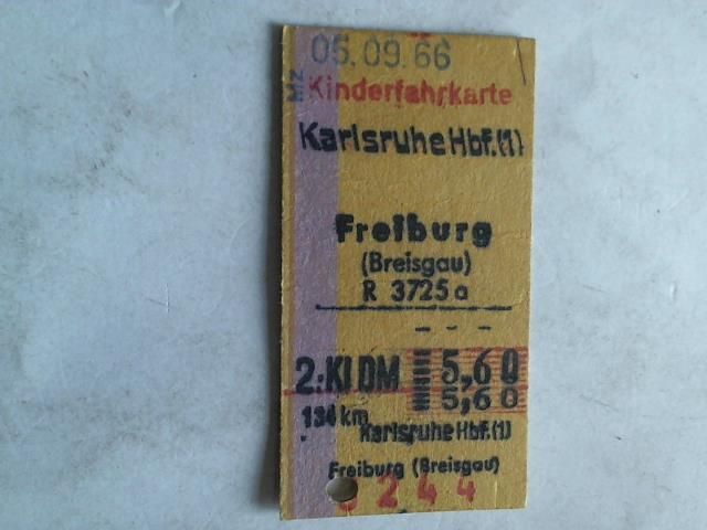 (Eisenbahn-Fahrkarte) - Kinderfahrkarte Karlsruhe Hbf. (1) - Freiburg (Breisgau) 2. Klasse
