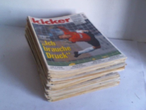 Kicker - Deutschlands grte Sportzeitung. Sammlung 50 (von 105) Heften aus 2002