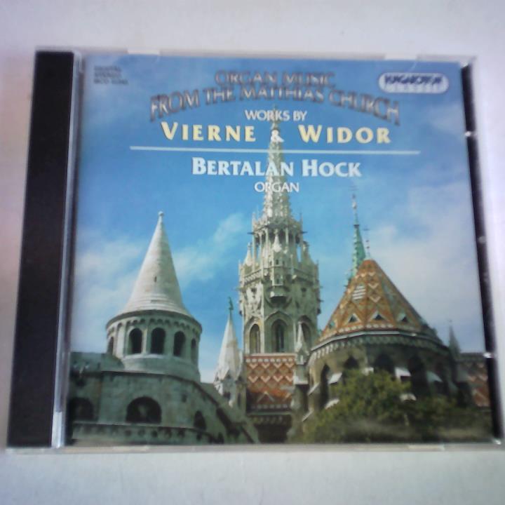 Organic Music from the Matthias Church