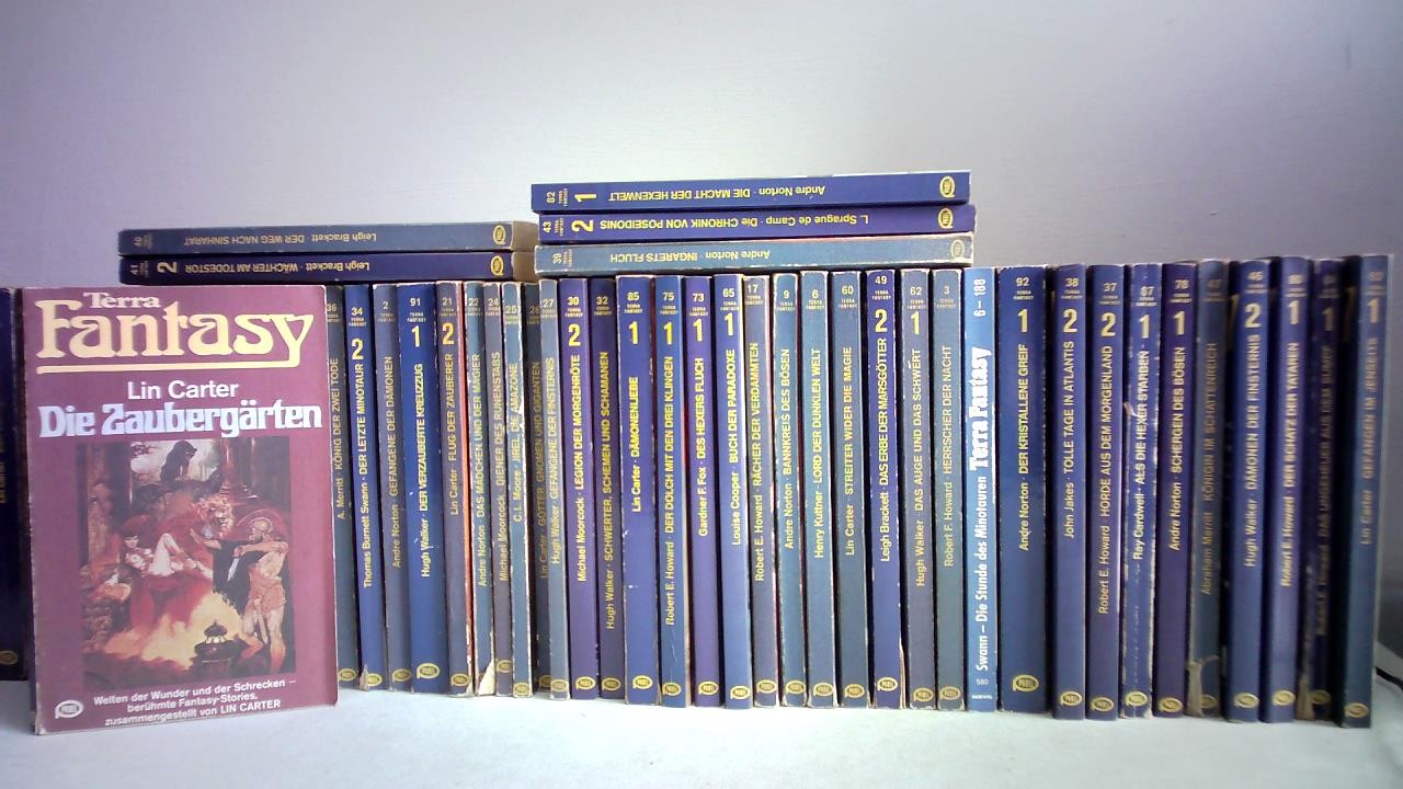 Sammlung von 55 Bänden
