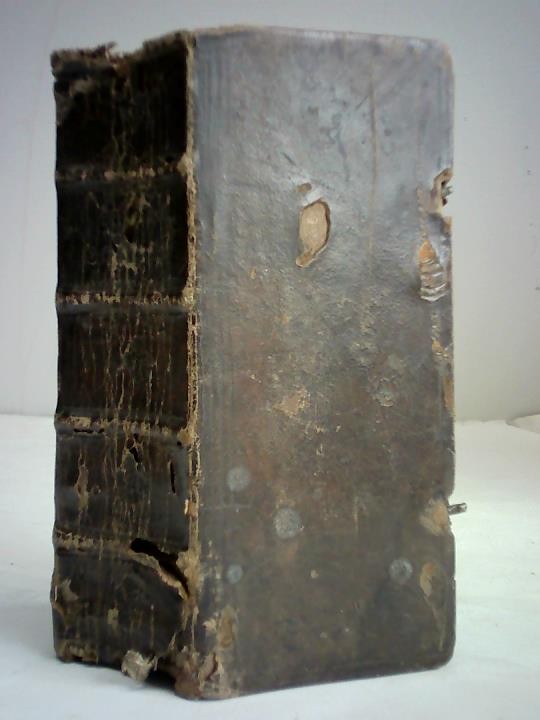 Neu vielvermehrtes Rigisches Gesang.Buch. Betsehend aus 1377 schönen geistlichen Liedern und Psalmen. Nebst angeführten Collecten und Kirchen-Gebeten. 2 Teile in einem Band