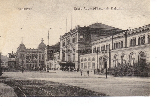 Hannover - Hannover. Ernst August-Platz mit Bahnhof