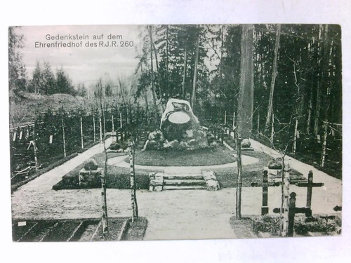 (Erster Weltkrieg) - Gedenkstein auf dem Ehrenfriedhof des R.I.R. 260