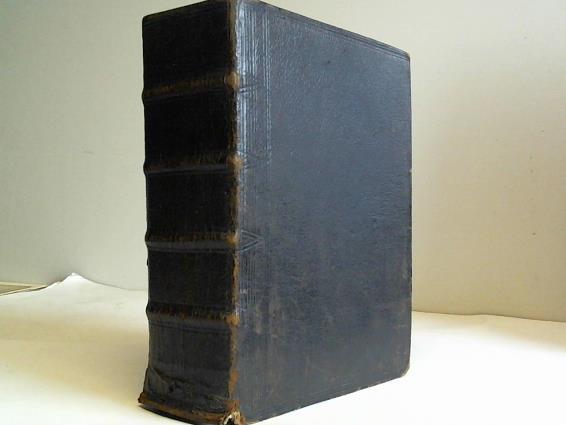 Biblia Hebraica - Biblia Testamenti veteris. Idiomateauthentico expressa, versibus, Capitibus & Parschajoth sive Sectionibus interstincta, Masoretarum Kri, Kris & quae sunt ejus generis notis, instructa, variantibus Lectionibus, Orientalium & Occidentalium; ben Ascher ben Napthali, quaepraeterea in Editionibus Plantini, Bombergii, Basiliensii, Hispanica Regia & Anglicana Polyglotta, deprehensaesuerunt, adaucta, latinisque Summariis vel Lemmatibus illustrata, opera atque studio David Clodii, Ling. orient. in alma Gissena Ordinarii, S.que Theol. Professoris Extraordinarii h.t. Rectoris Magnifici