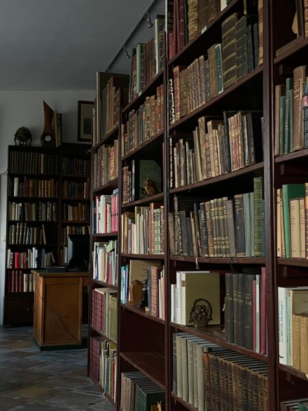 Wenn KI-Firmen Antiquariate leerkaufen